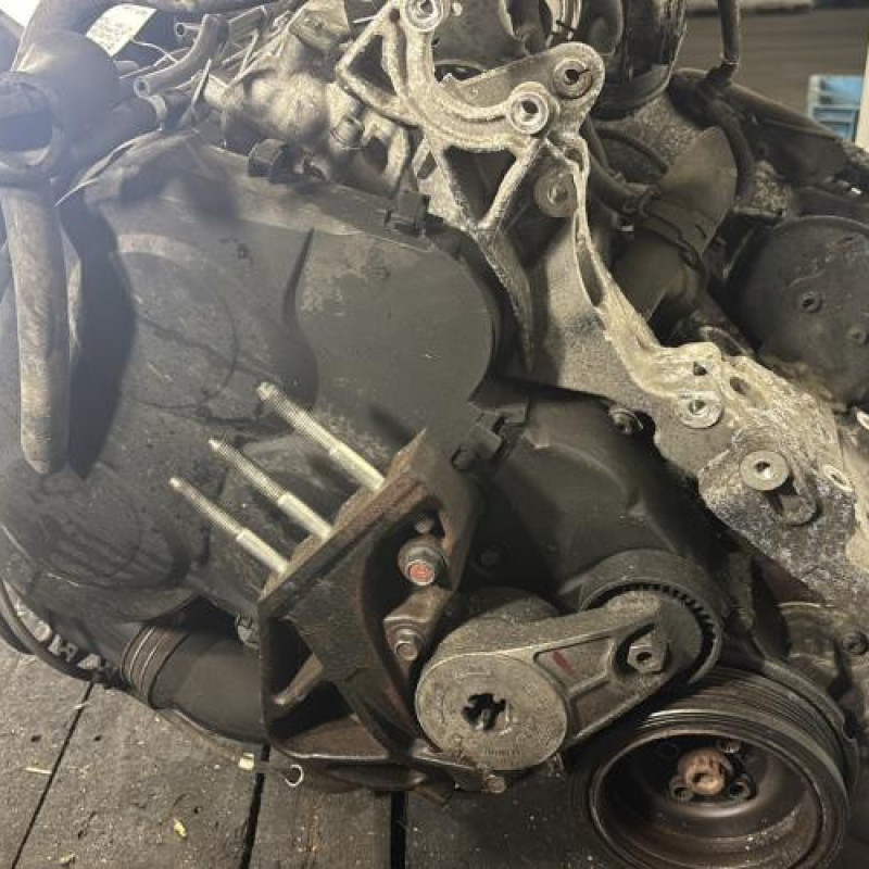 Moteur MITSUBISHI OUTLANDER 2 Photo n°7