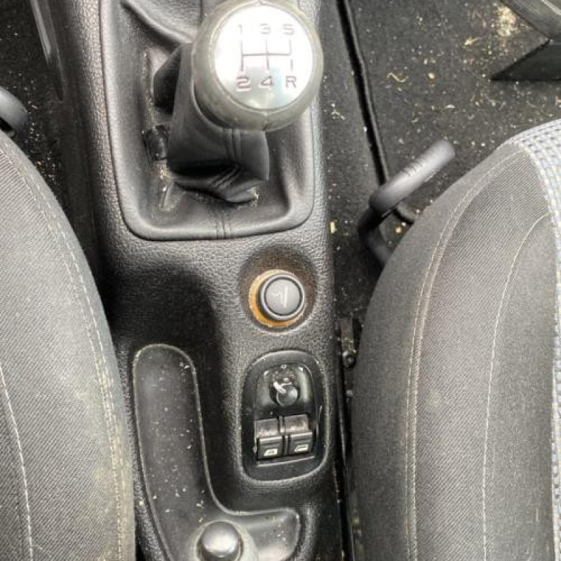 Boite de vitesses PEUGEOT 206 Photo n°12