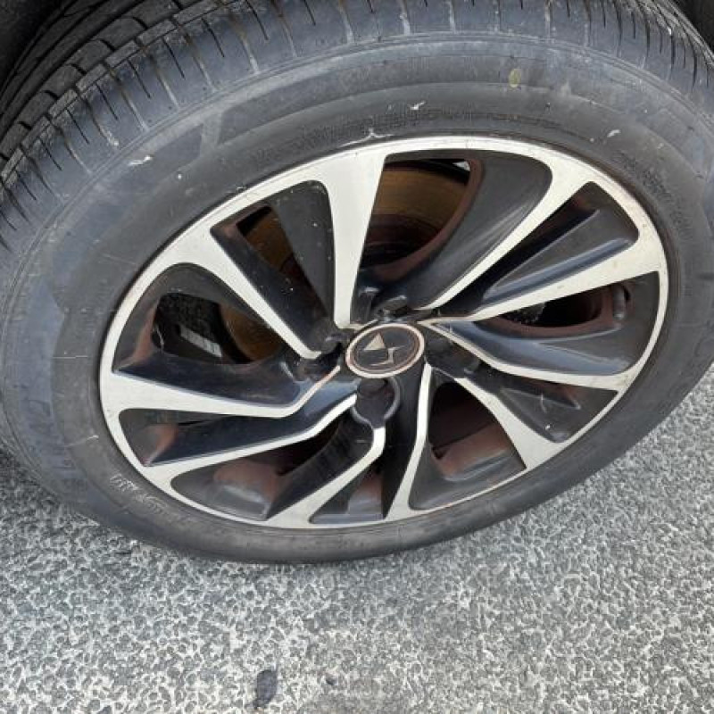 Poignee porte avant droit DS DS4 1 Photo n°12