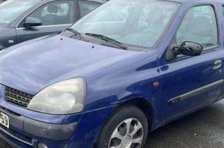 Pare choc avant RENAULT CLIO 2