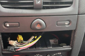 Pare choc avant RENAULT CLIO 2