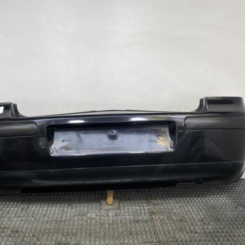 Pare choc arriere VOLKSWAGEN GOLF 4 Photo n°2