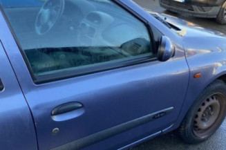 Pare choc avant RENAULT CLIO 2
