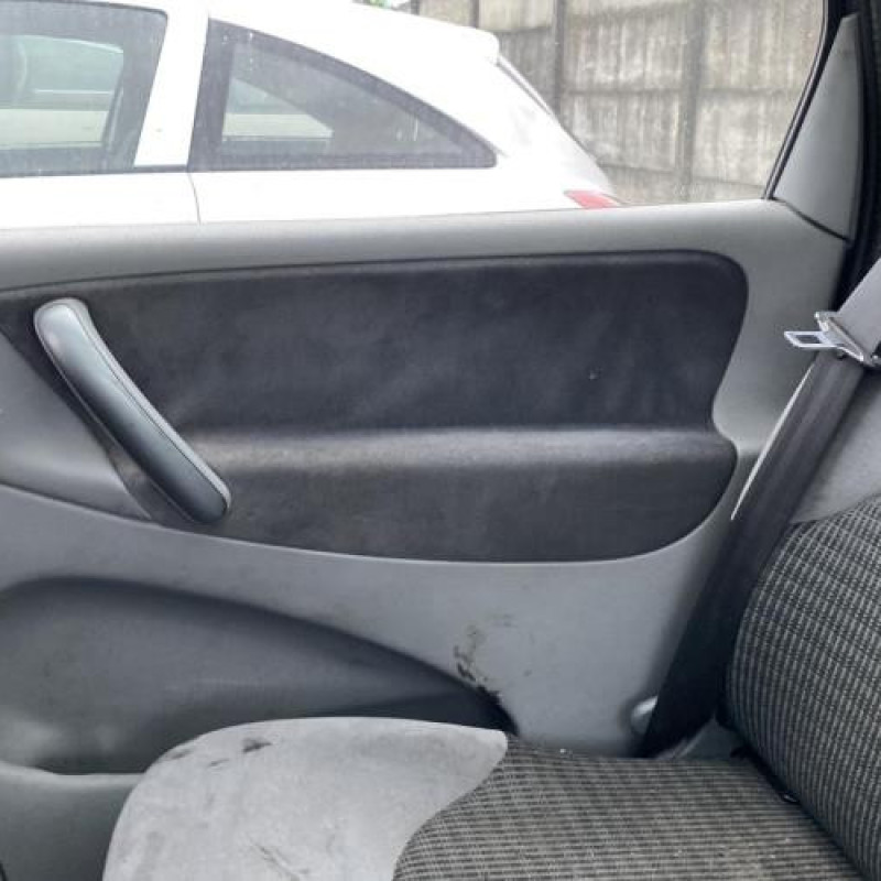 Pare choc avant CITROEN XSARA PICASSO Photo n°12
