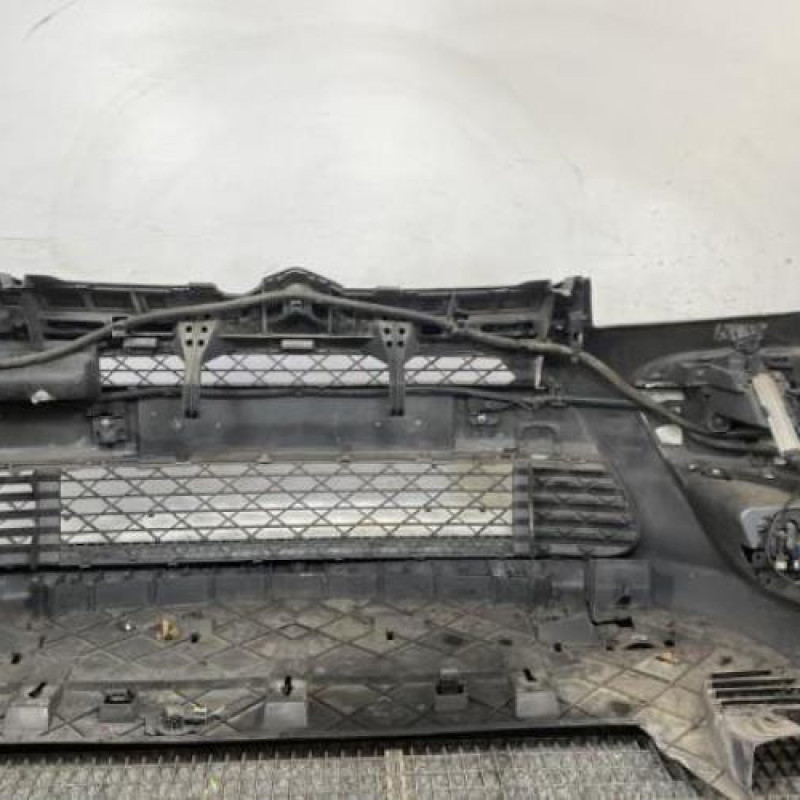 Pare choc avant CITROEN C4 PICASSO 1 Photo n°5