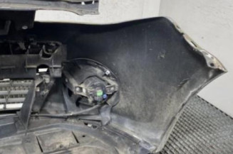 Pare choc avant RENAULT CLIO 3 Photo n°1
