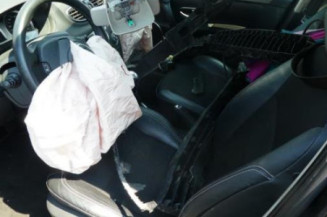 Pare choc arriere RENAULT CLIO 3