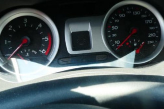 Pare choc arriere RENAULT CLIO 3