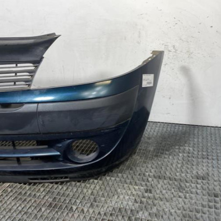 Pare choc avant RENAULT CLIO 2 Photo n°1