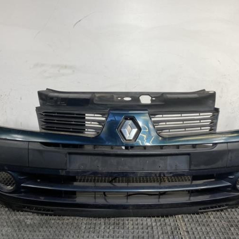 Pare choc avant RENAULT CLIO 2 Photo n°5