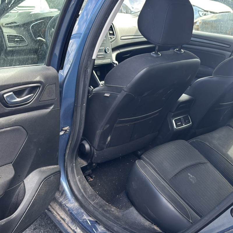 RENAULT MEGANE 4 PHASE 1 1.5 BLUE DCI - 8V TURBO Photo n°11