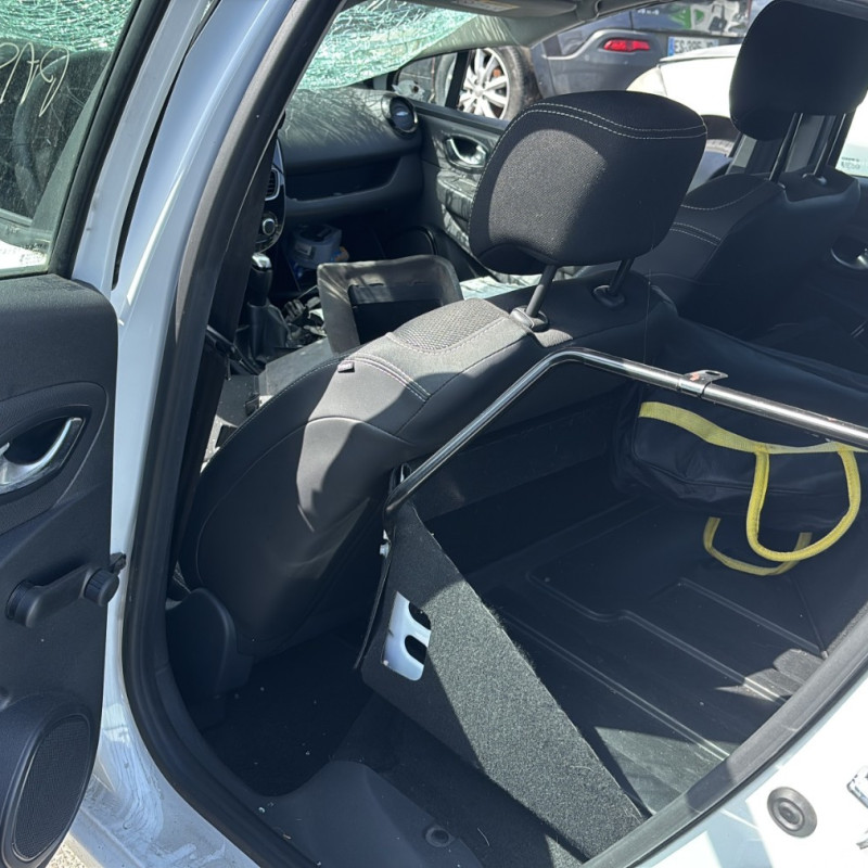 RENAULT CLIO 4 PHASE 2 1.5 DCI - 8V TURBO Photo n°13