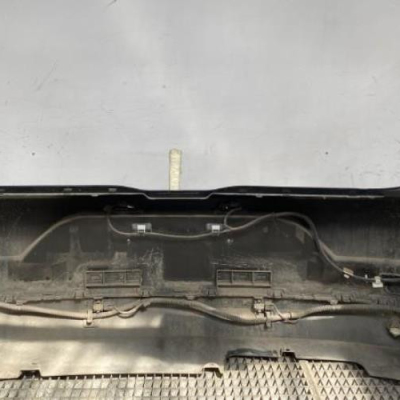 Pare choc arriere RENAULT MEGANE 4 Photo n°4