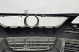 Pare choc avant VOLKSWAGEN POLO 4