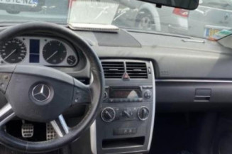 Pare choc avant MERCEDES CLASSE B 245