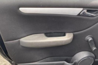 Pare choc avant MERCEDES CLASSE B 245
