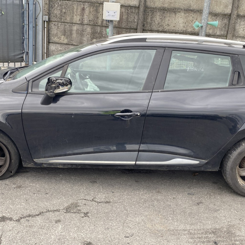 RENAULT CLIO 4 PHASE 1 BREAK 1.5 DCI - 8V TURBO Photo n°6