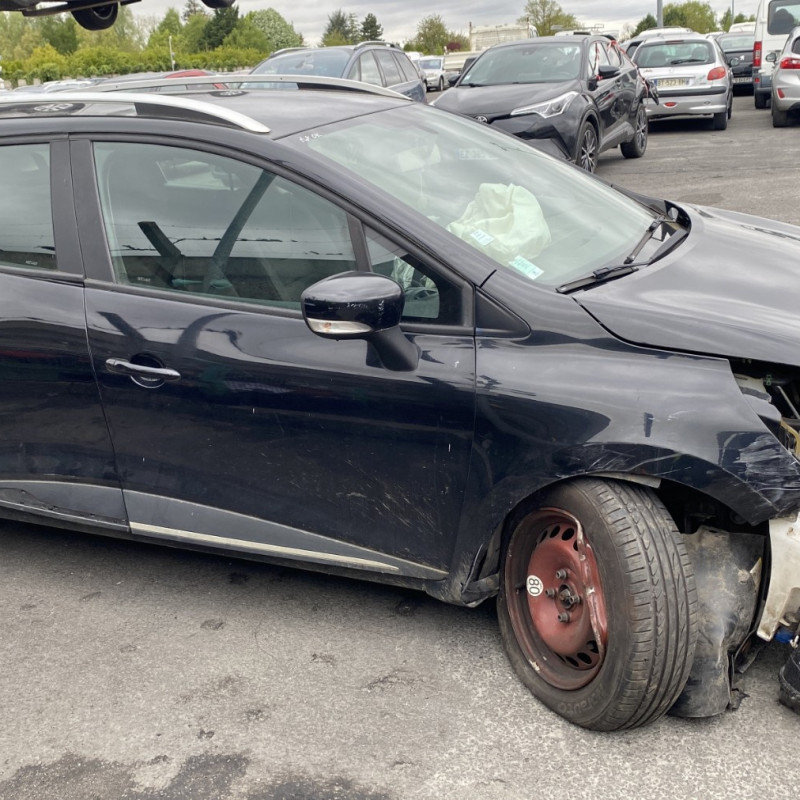 RENAULT CLIO 4 PHASE 1 BREAK 1.5 DCI - 8V TURBO Photo n°7