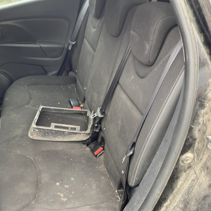 RENAULT CLIO 4 PHASE 1 BREAK 1.5 DCI - 8V TURBO Photo n°12