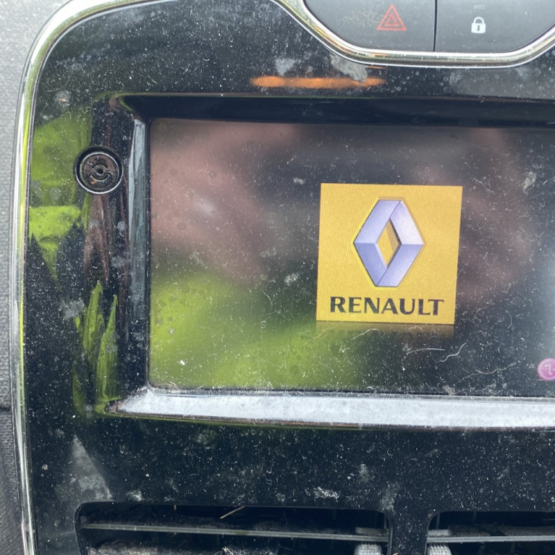RENAULT CLIO 4 PHASE 1 BREAK 1.5 DCI - 8V TURBO Photo n°16