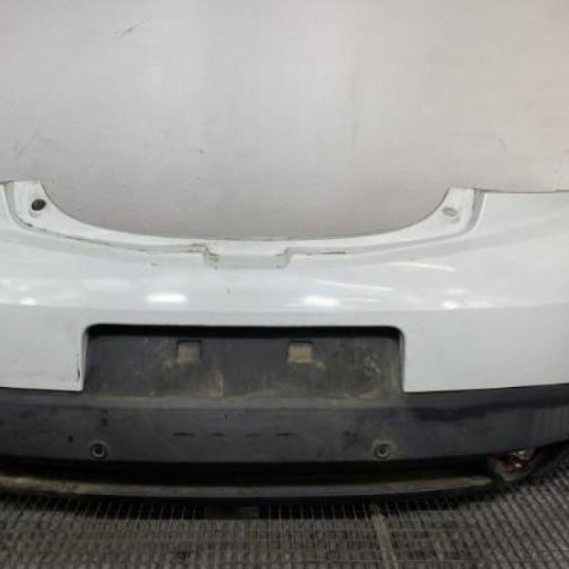 Pare choc arriere RENAULT MEGANE 3 Photo n°4