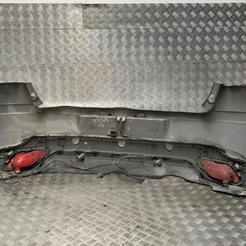 Pare choc arriere CITROEN C4 1 Photo n°5