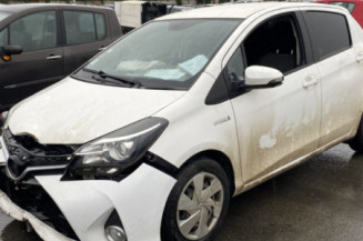 TOYOTA YARIS 3 PHASE 2 1.5i - 16V HYBRID Photo n°1