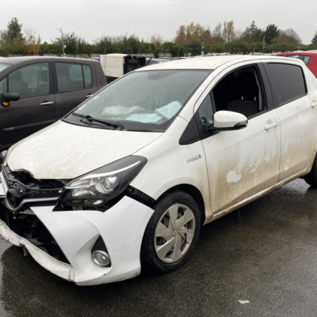TOYOTA YARIS 3 PHASE 2 1.5i - 16V HYBRID Photo n°1