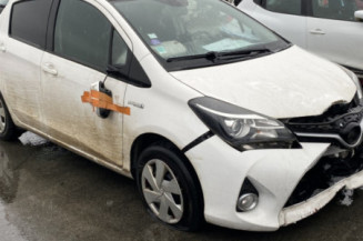 TOYOTA YARIS 3 PHASE 2 1.5i - 16V HYBRID