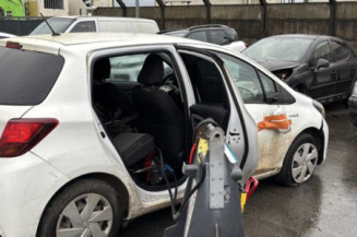 TOYOTA YARIS 3 PHASE 2 1.5i - 16V HYBRID