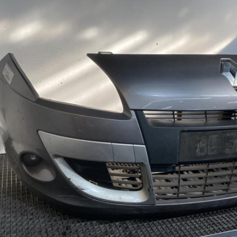 Pare choc avant RENAULT SCENIC 3 Photo n°3