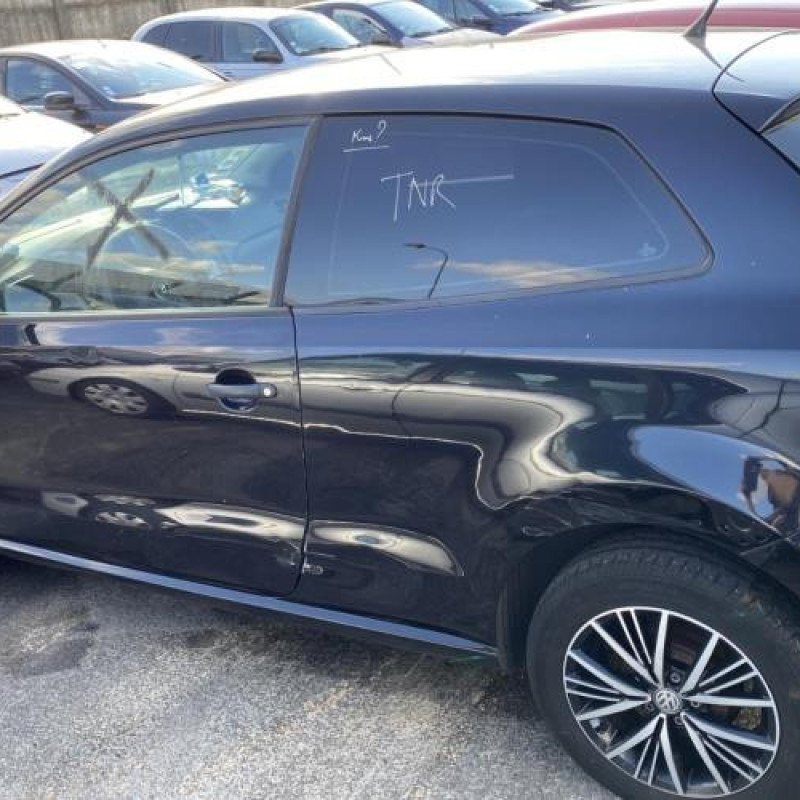 Pare choc avant VOLKSWAGEN POLO 5 Photo n°11