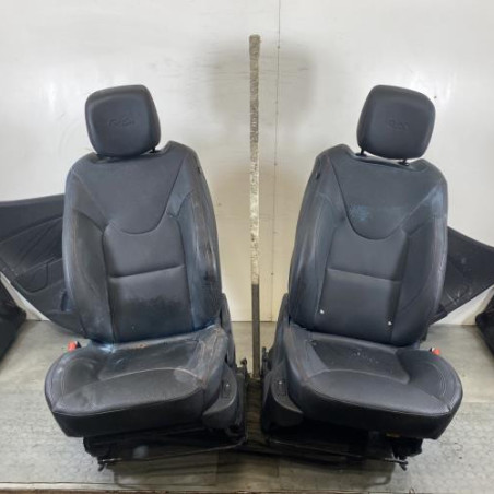 Interieur complet RENAULT CLIO 4 Photo n°1
