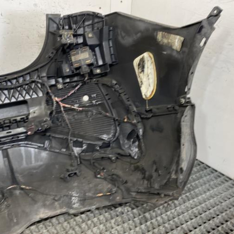 Pare choc arriere AUDI Q3 2 Photo n°4