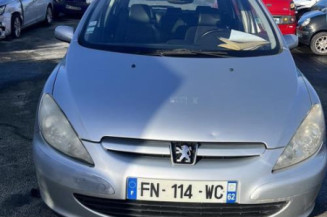 Pare choc avant PEUGEOT 307