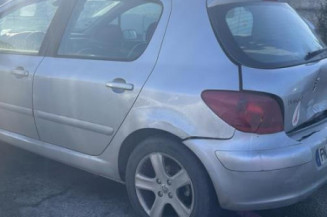 Pare choc avant PEUGEOT 307