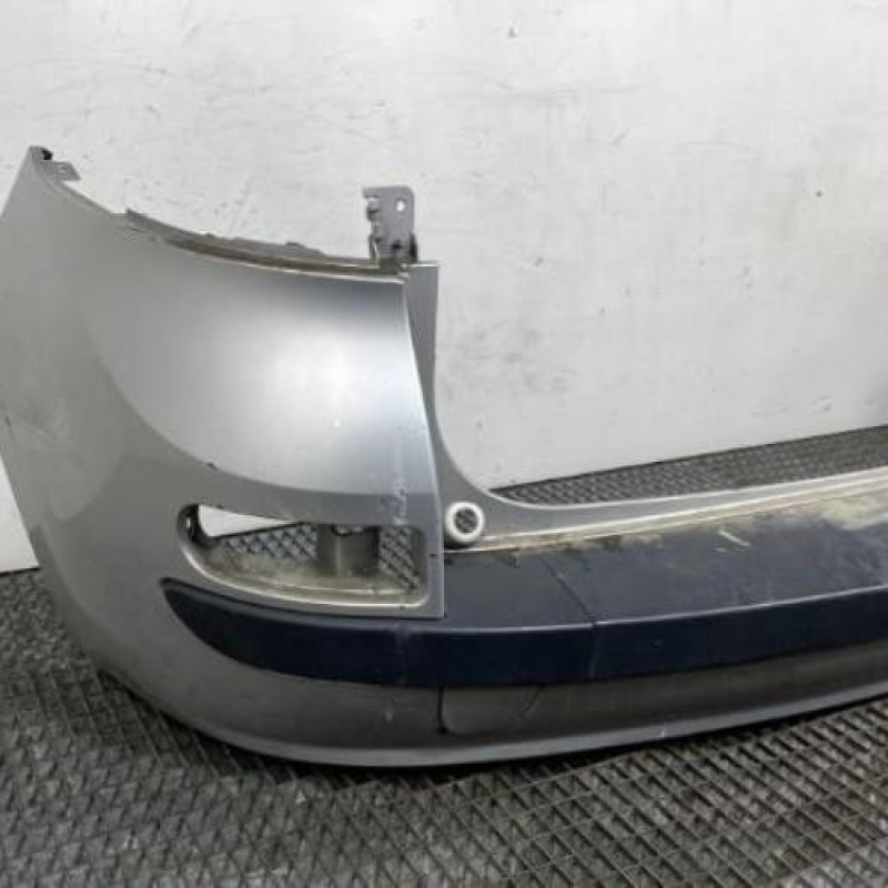 Pare choc arriere RENAULT CLIO 3 Photo n°3
