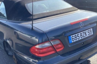 Aile avant droit MERCEDES CLASSE CLK 208