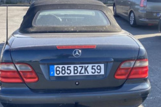 Aile avant droit MERCEDES CLASSE CLK 208