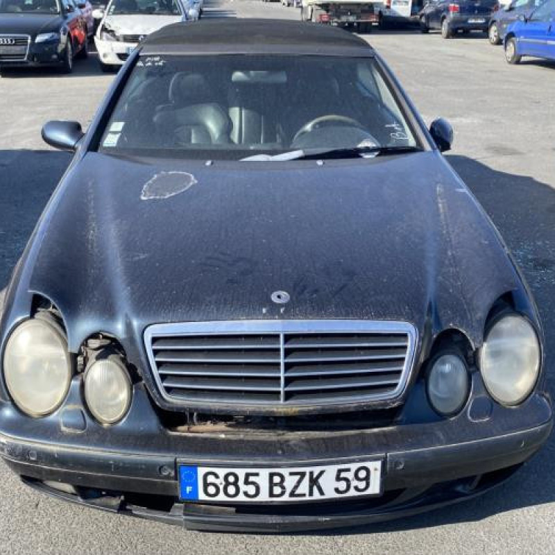 Aile avant droit MERCEDES CLASSE CLK 208 Photo n°15