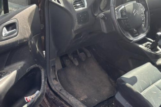 Aile avant droit CITROEN C4 2