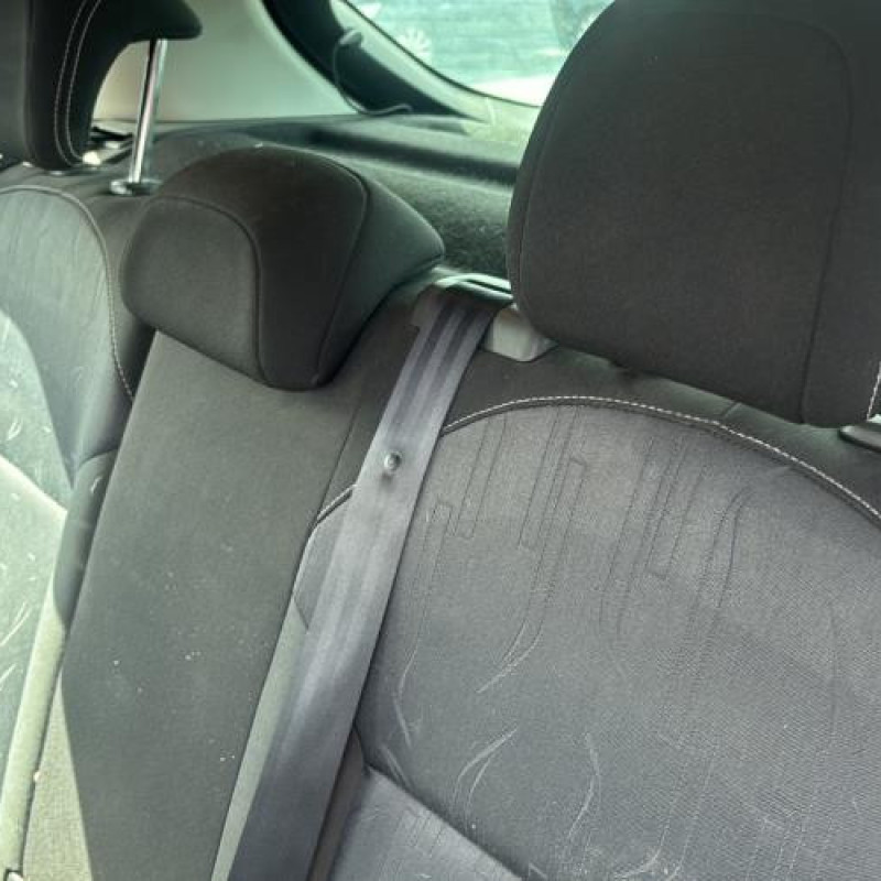 Aile avant droit CITROEN C4 2 Photo n°16