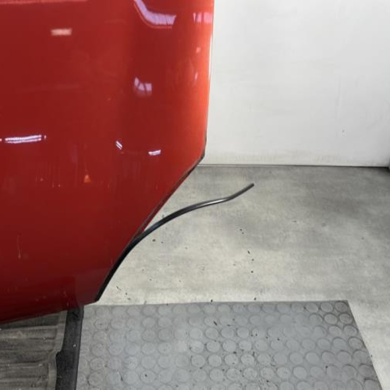 Capot RENAULT CLIO 2 Photo n°4