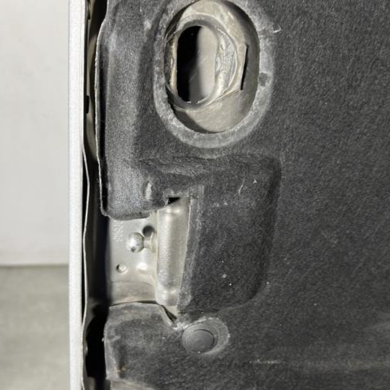 Capot MERCEDES CLASSE C 203 Photo n°10
