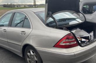 Capot MERCEDES CLASSE C 203