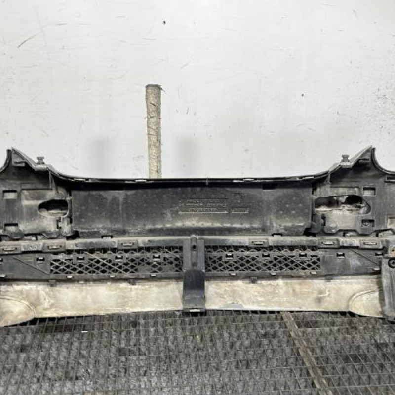 Pare choc avant MERCEDES CLASSE C 203 Photo n°8
