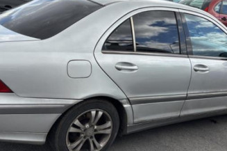 Pare choc avant MERCEDES CLASSE C 203