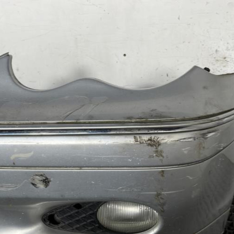 Pare choc avant MERCEDES CLASSE C 203 Photo n°4
