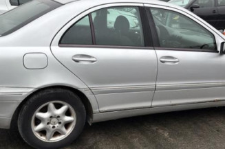 Pare choc avant MERCEDES CLASSE C 203