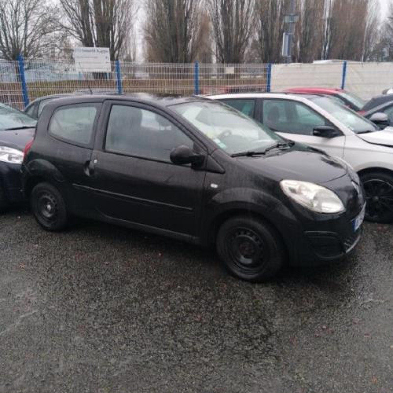 Pare choc avant RENAULT TWINGO 2 Photo n°9